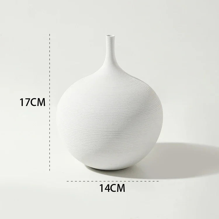 Minimalist Handmade Zen Ceramic Vase - BOAA Homes