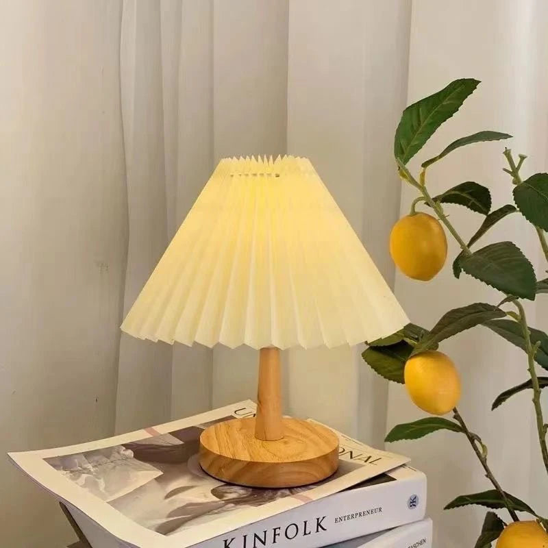 Nordic Pleated Table Lamp - BOAA Homes