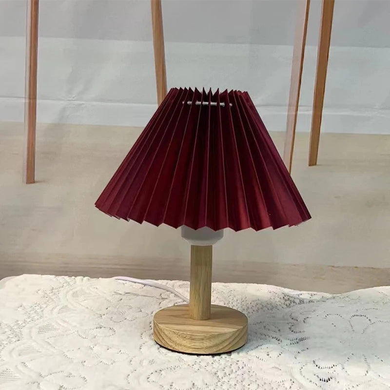 Nordic Pleated Table Lamp - BOAA Homes